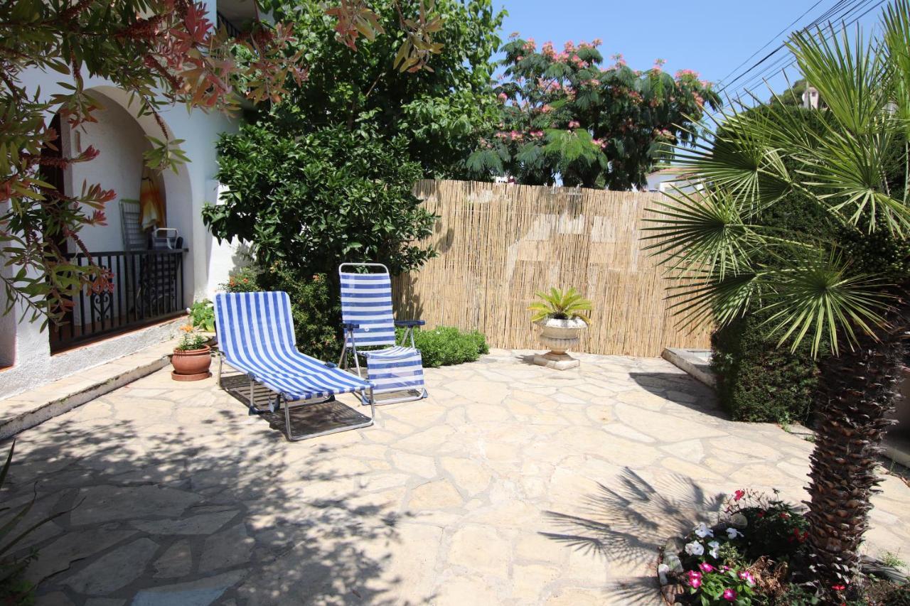 Planta Baja, Primera Linea, Playa, Jardin Privado, Ardiaca, Cambrils, Apartamento Jacqueline Zewnętrze zdjęcie