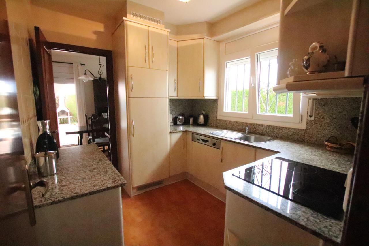 Planta Baja, Primera Linea, Playa, Jardin Privado, Ardiaca, Cambrils, Apartamento Jacqueline Zewnętrze zdjęcie